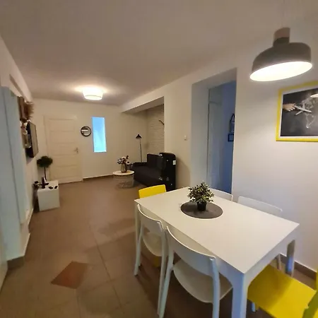 Appartamento Blue Appartman 3 Bed.